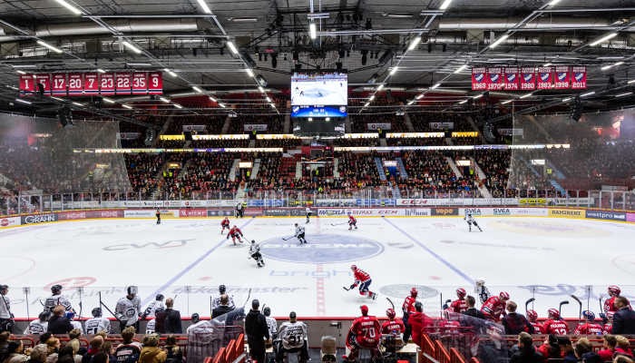 DT-SPORT VIDEO IH tulostaulujärjestelmä Helsingin jäähallissa