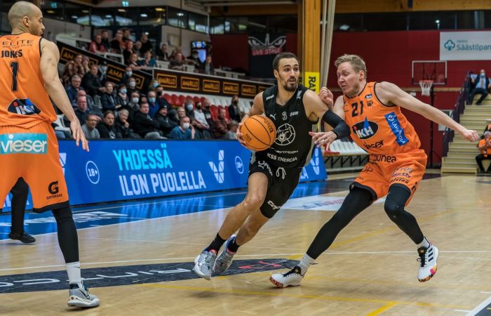 DT-SPORT VIDEO PRO LED-screen tulostaulujärjestelmä Kouvolan Jatke Areenalla